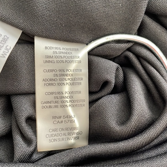 Calvin Klein: Sleeveless Surplice V-Neck Floral Dress Size 1X. - Picture 12 of 13